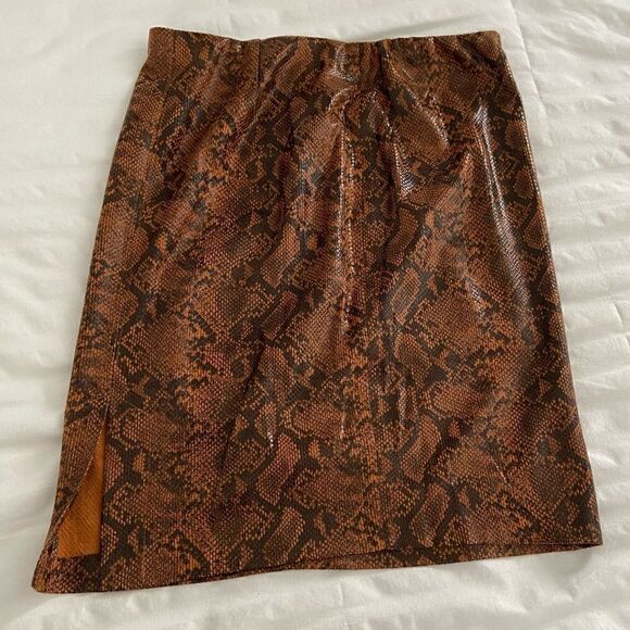 Faux Leather Snakeskin Pencil Skirt Mob Wife Y2K Edgy Statement Career Staple - Picture 7 of 9
